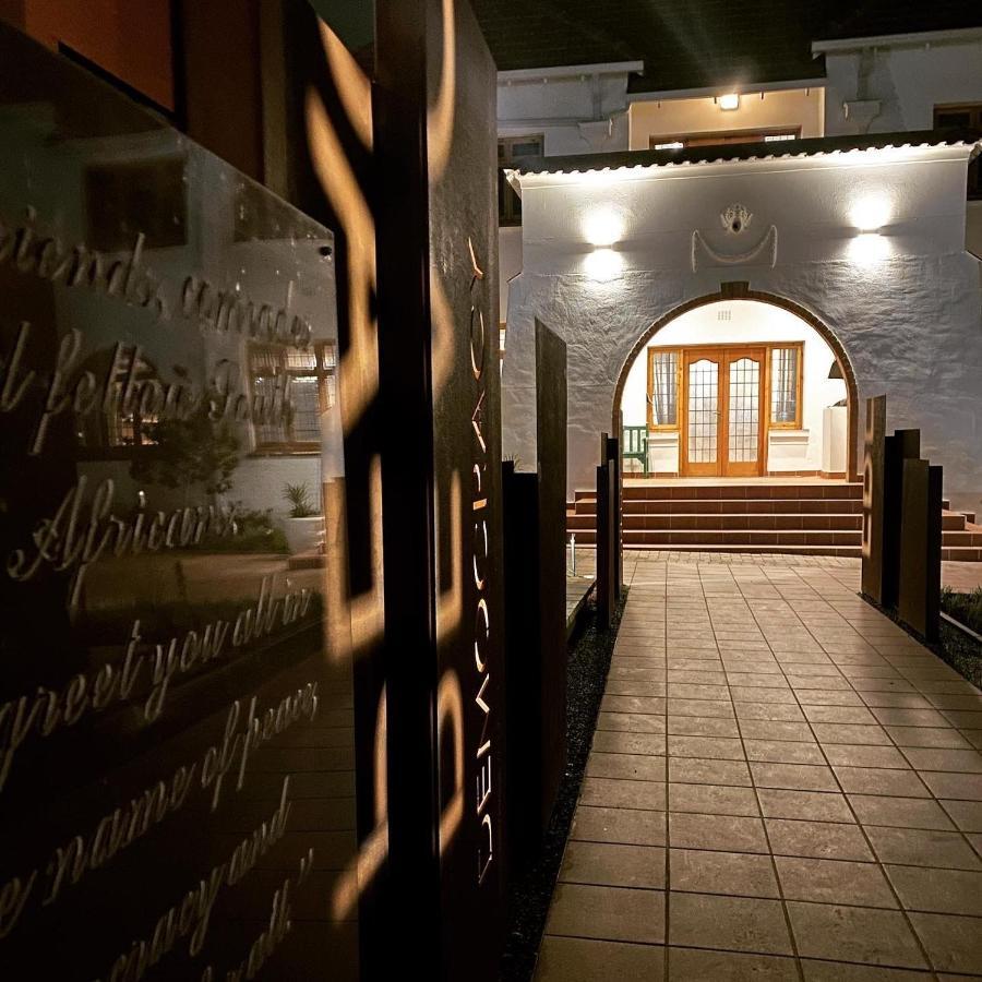 Sanctuary Mandela Otel Johannesburg Dış mekan fotoğraf